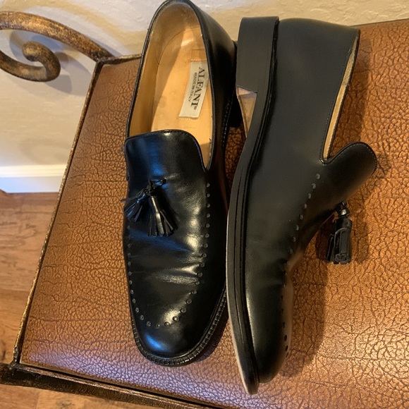 Men’s Alfani Classic Black Leather Loafers with tassels in great pre-owned shoes main image 6
